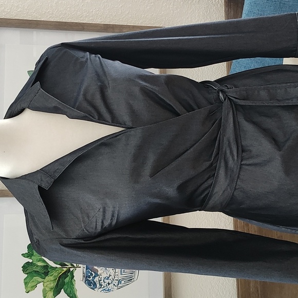 BR Made in Italy Wrap Dress Size 0 - Picture 6 of 16